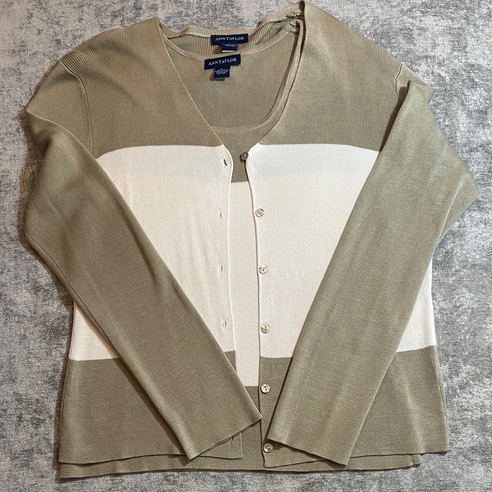 Ann Taylor Khaki and White Button-Up Cardigan Twin Set size L {387}